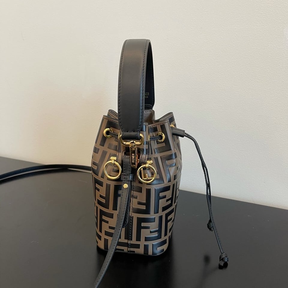 Fendi Mon Tresor Brown 8Bs010A659F13Vk view 4