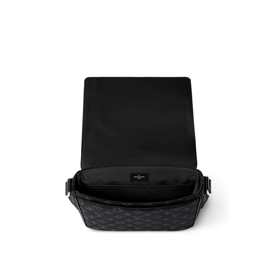 Louis Vuitton District Pm Bag Monogram Black 26Cm M46255 For Men view 8