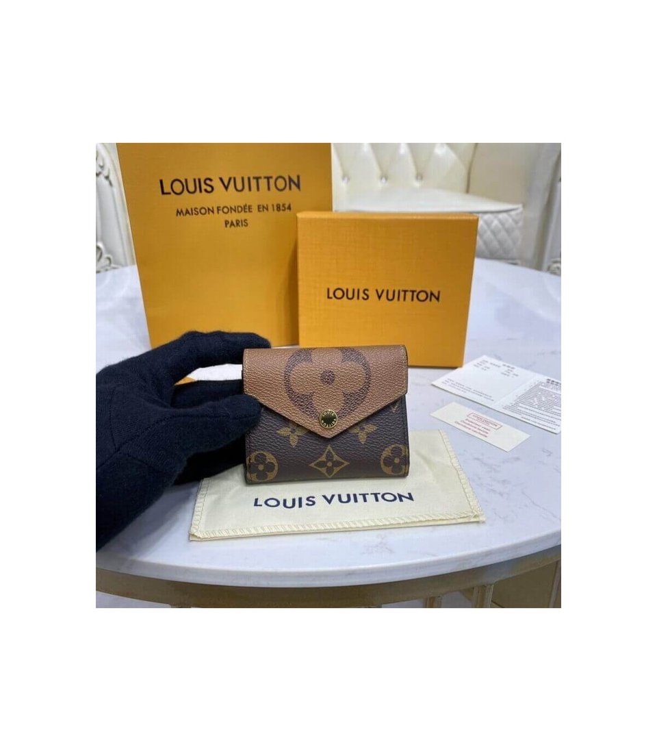 Louis Vuitton Monogram Zoe Wallet view 2