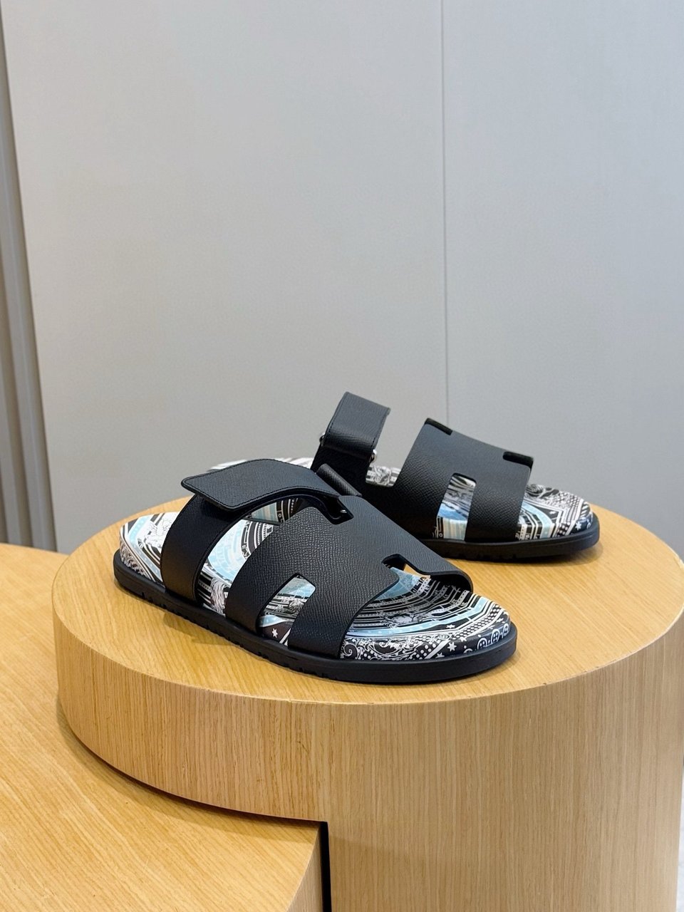 Hermès Black Leather Sandals- Shoes for Men view 7