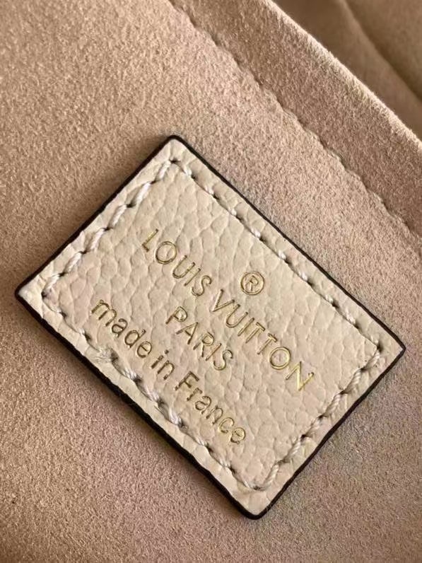 Louis Vuitton Bagatelle 22Cm Cream Beige view 8