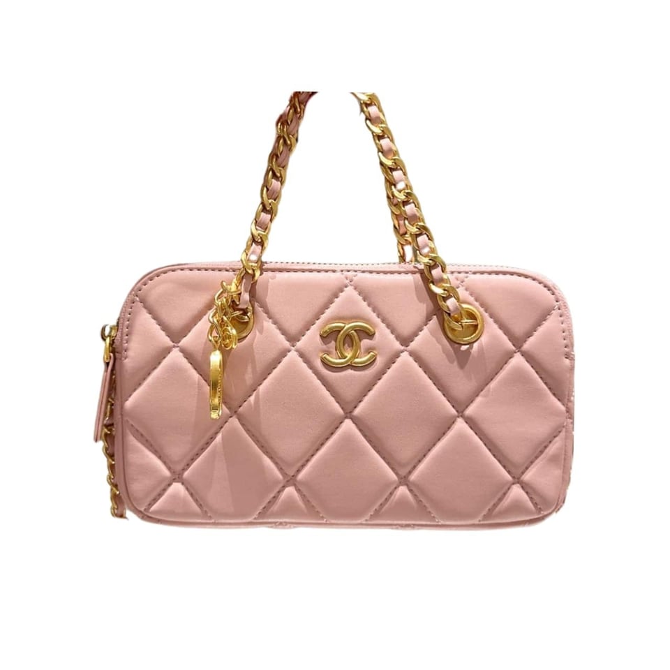 Chanel Matelasse Flap Bag With Chain Pink 20Cm/7.9in view 2