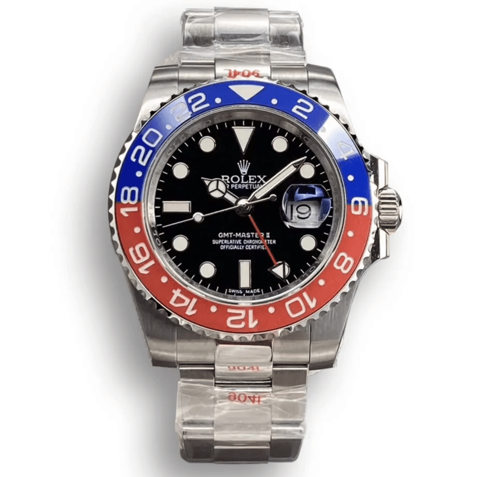 Rolex GMT-Master II 40mm 126710BLRO “Pepsi” Oyster view 2