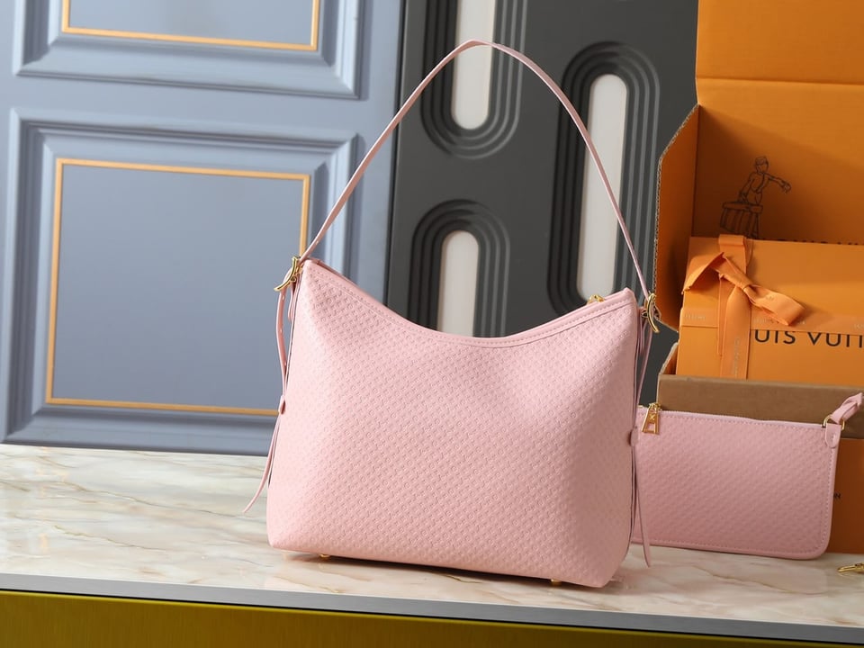 Louis Vuitton Carryall PM Bag Light Bliss 29cm M28518 view 3