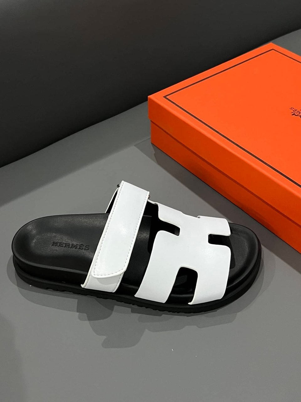Hermes Chypre Sandal Blanc Calfskin White H222100Z 90345 view 9