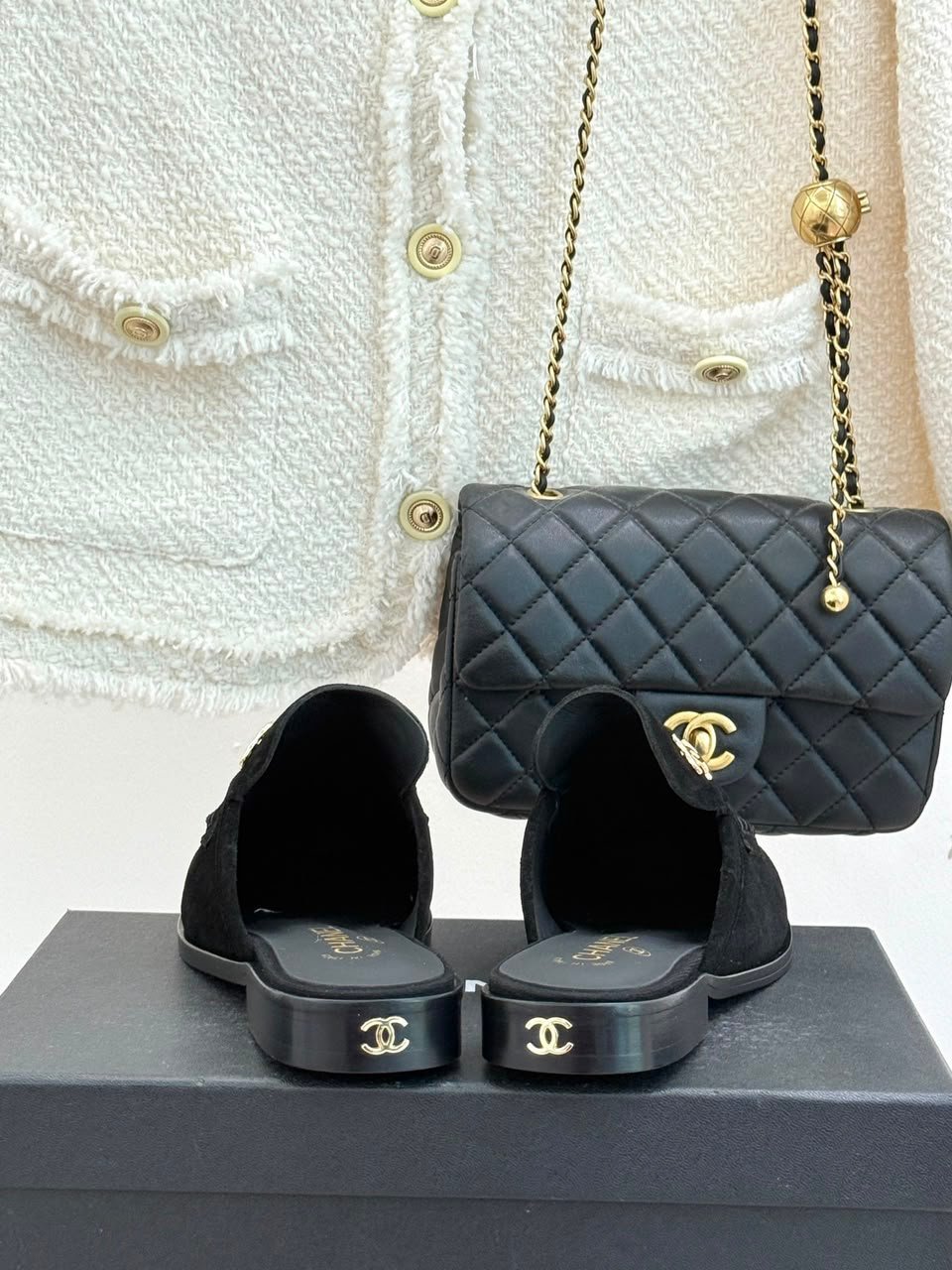 Chanel Suede Velvet Mules with CC Logo Black Suede Calfskin G39838 view 7