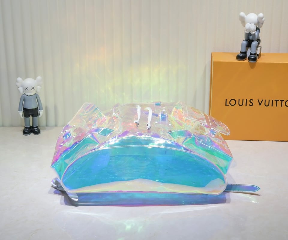 Louis Vuitton X Virgil Abloh Pvc Prism Christopher Backpack Honogram 49Cm M53286 view 9
