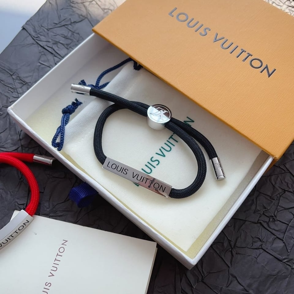Louis Vuitton Space Bracelet Black M00273 view 2