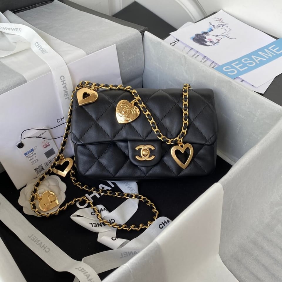 Chanel Mini Flap Bag 20cm Heart Chain view 7