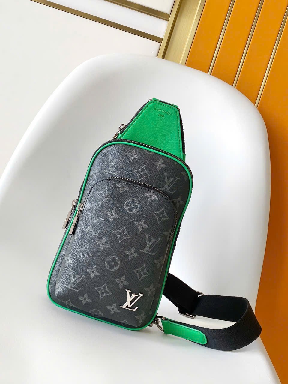 Louis Vuitton Avenue Slingbag PM For Men M25891 view 7