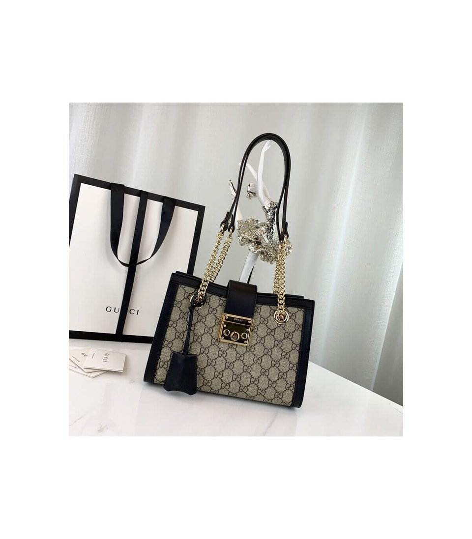 Gucci GG Supreme Padlock Small Shoulder Bag Black 26cm view 4