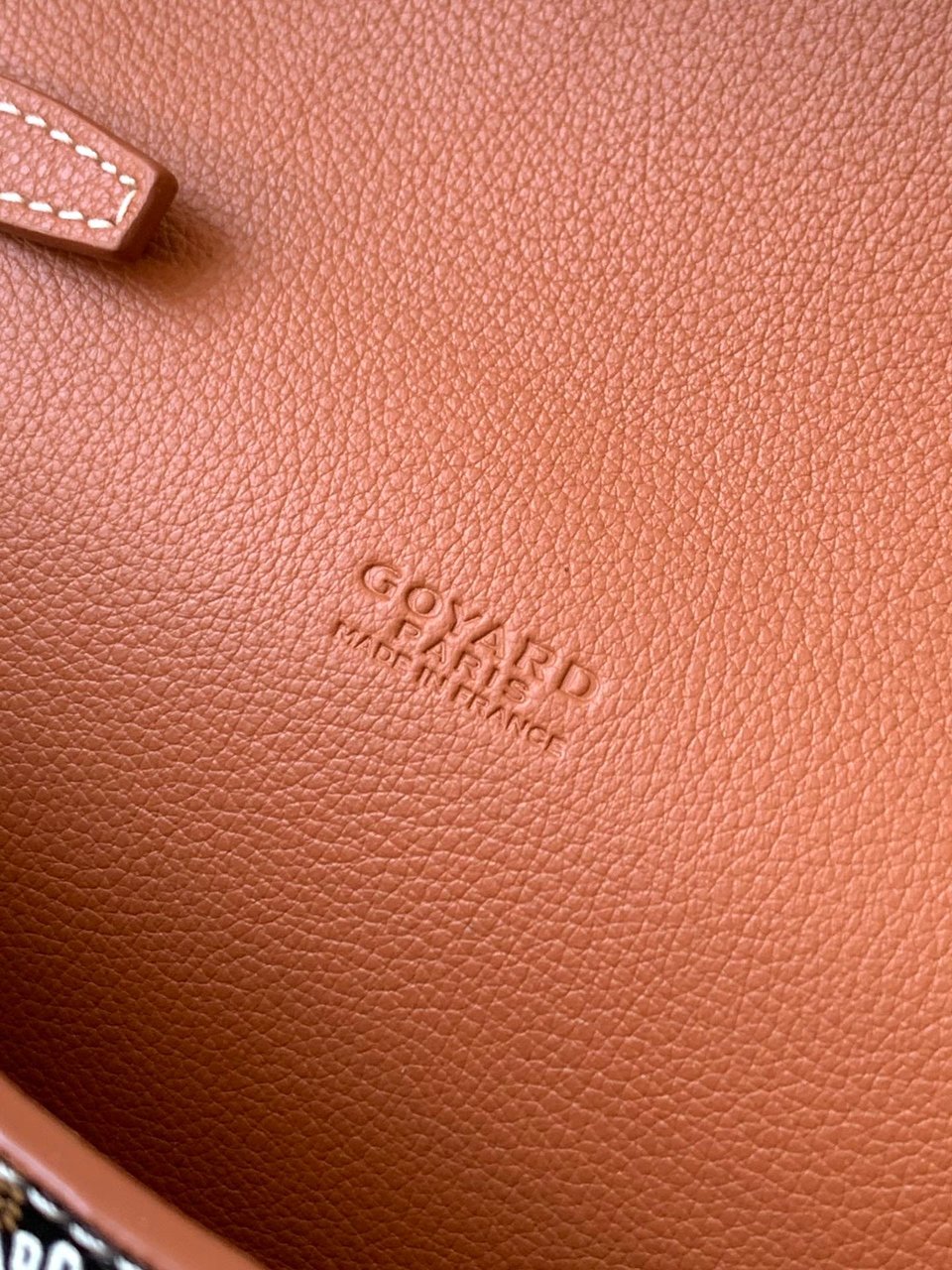 Goyard Chypre Wallet-Pouch 21 Cm Black Goyardine Canvas And Tan Calfskin view 4