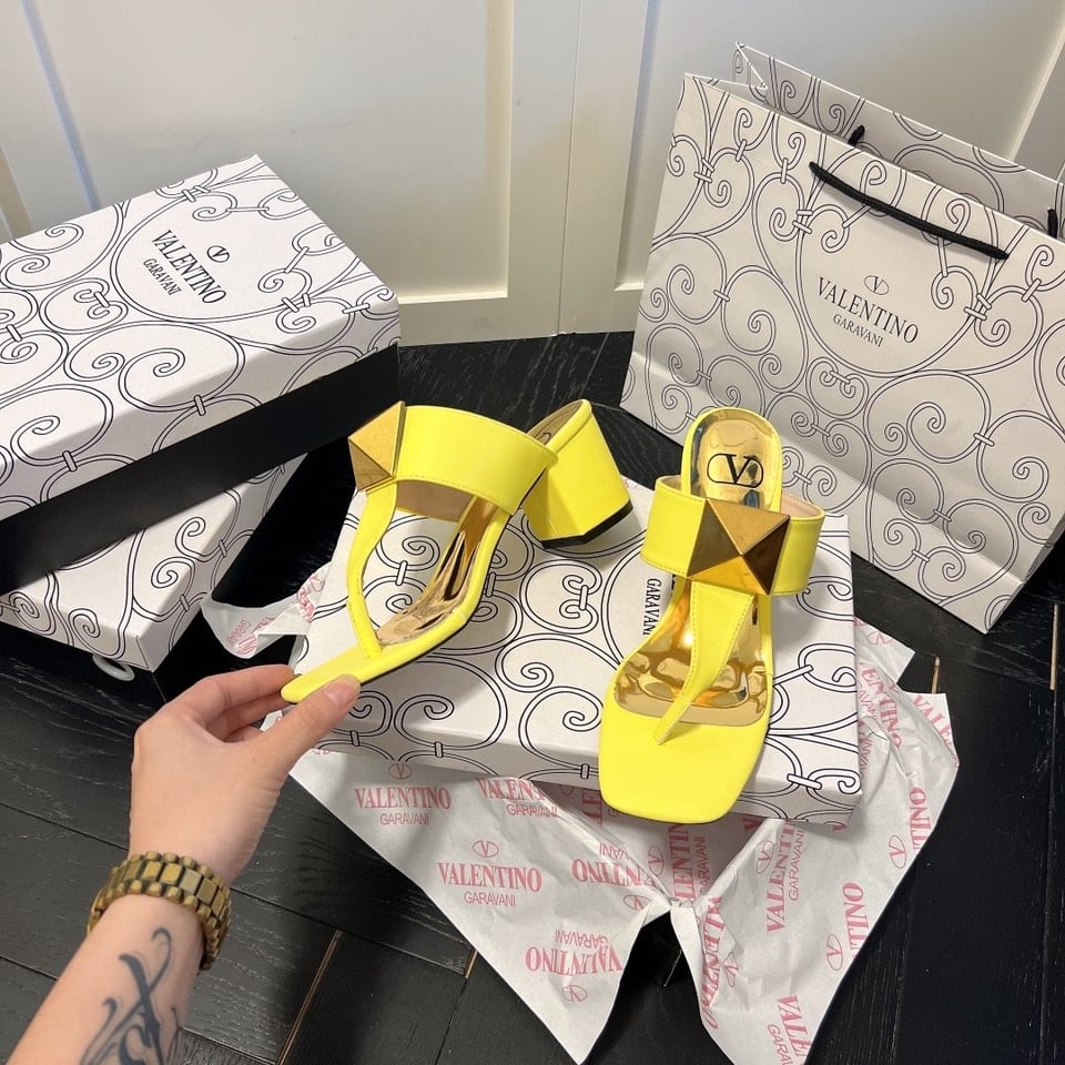 Valentino One Stud Metallic Nappa Flat Middle Heel Yellow Thong Sandal view 9