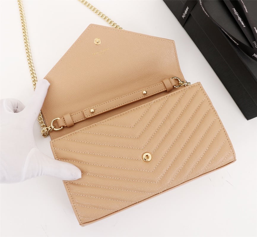 Saint Laurent Cassandre Matelasse Chain Wallet In Grain De Poudre Embossed Beige 22Cm view 4