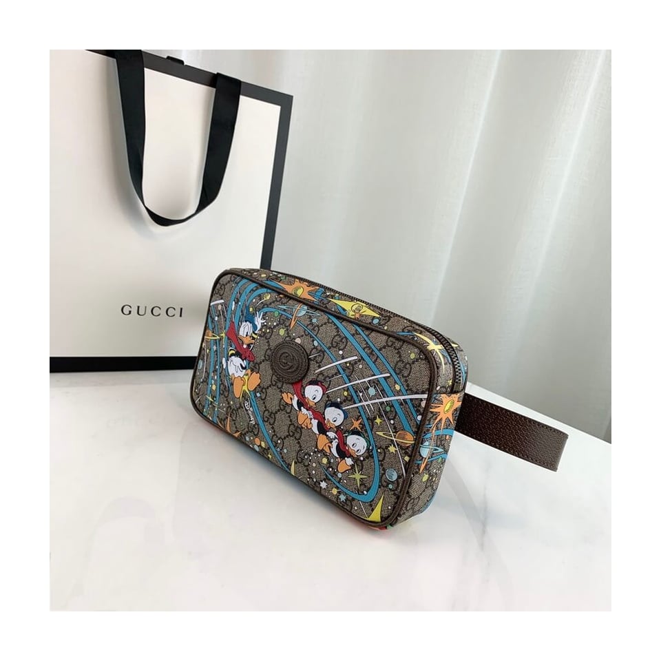 Disney x Gucci Donald Duck Print Belt Bag view 4