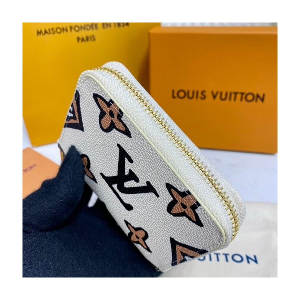 Louis Vuitton Zippy Coin Purse view 6