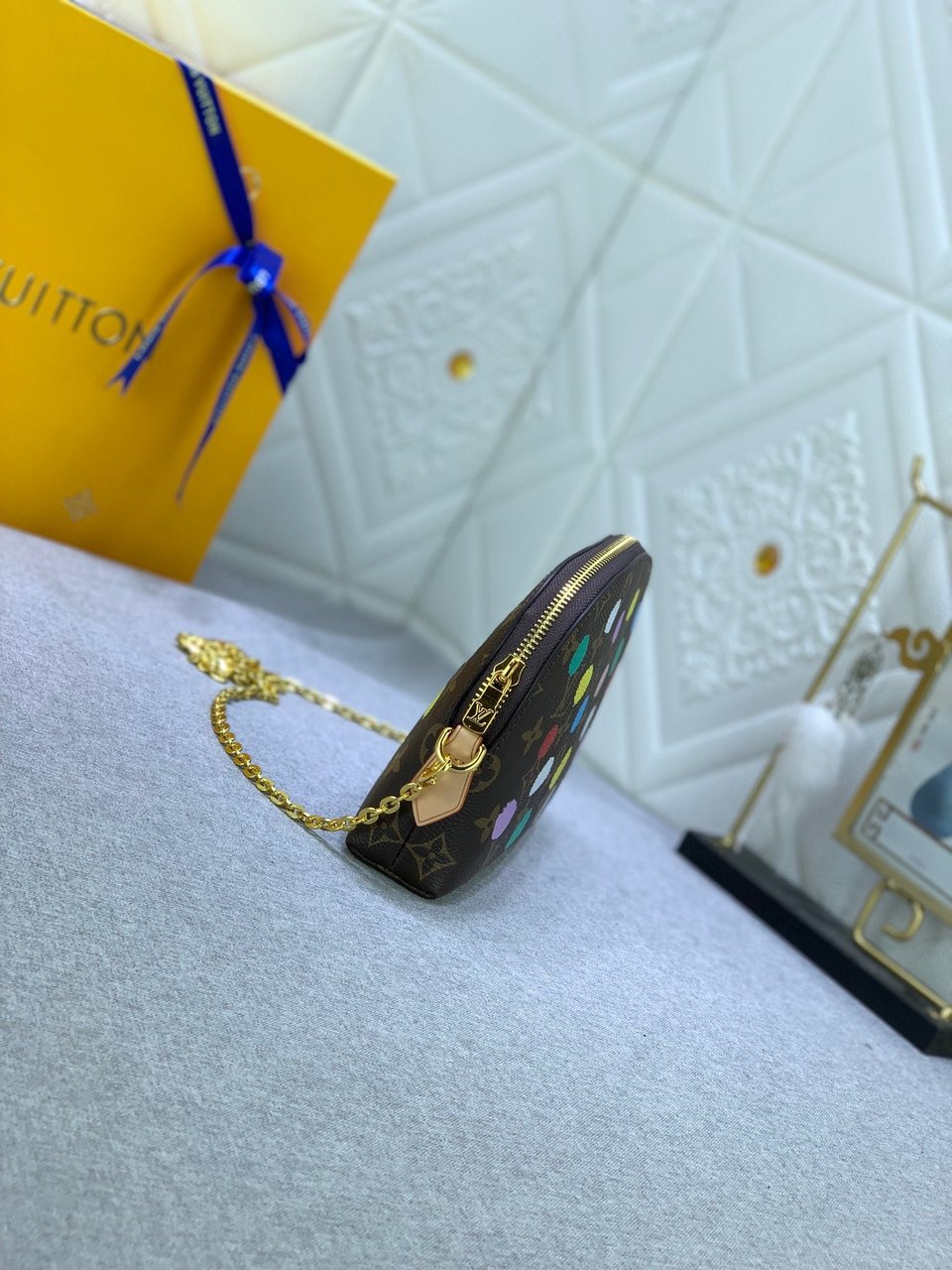 Louis Vuitton X Yk Cosmetic Pouch Monogram Coated Canvas 21.5Cm M81895 view 3