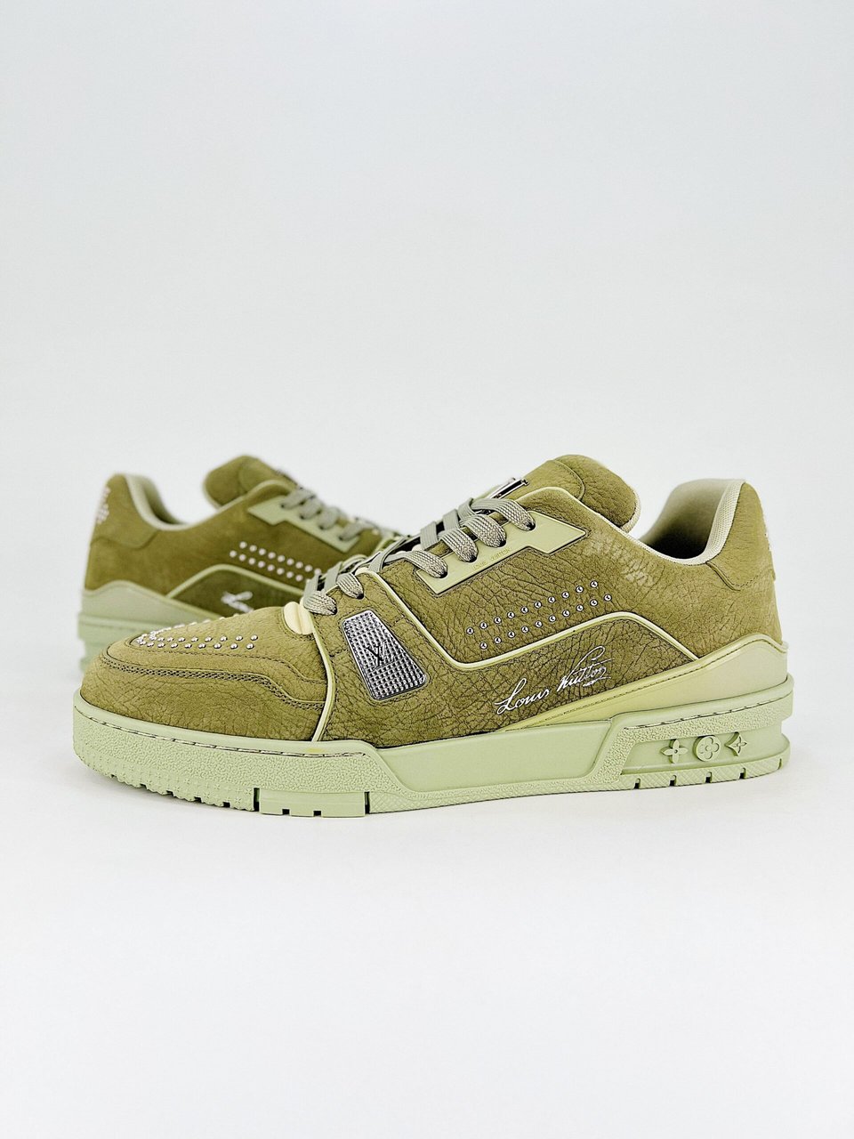 Louis Vuitton Lv Trainer Sneaker Green 1Adha1 view 4