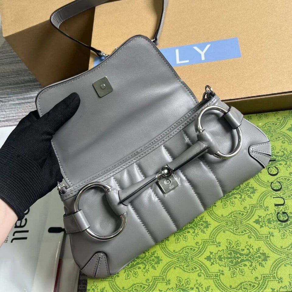 Gucci Horsebit Chain Small Shoulder Bag view 15