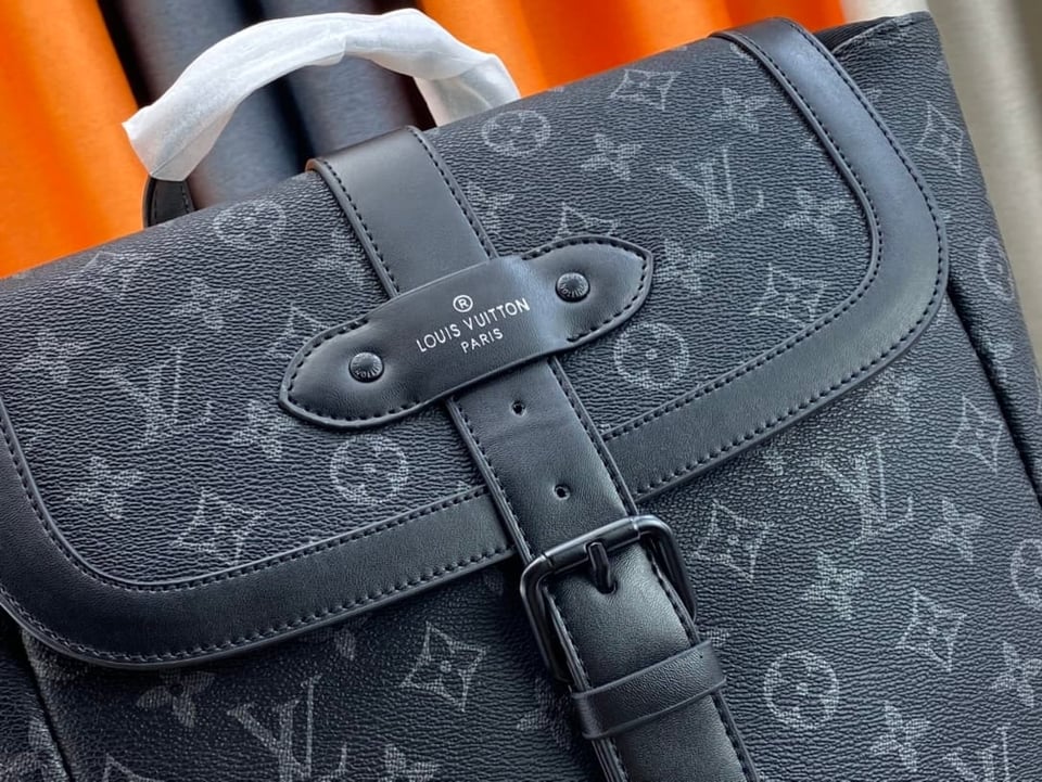 Louis Vuitton Saumur Backpack 42Cm view 5