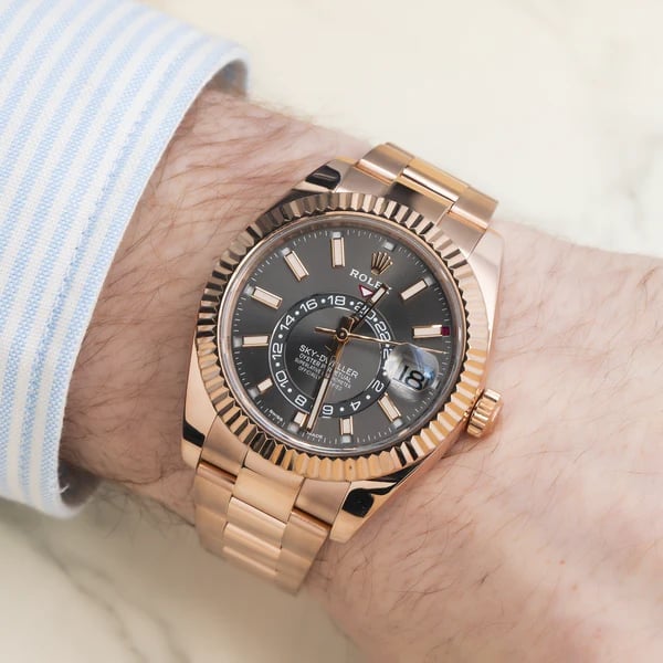 Rolex Sky-Dweller 42 mm Slate Dial Oyster 336935 view 3