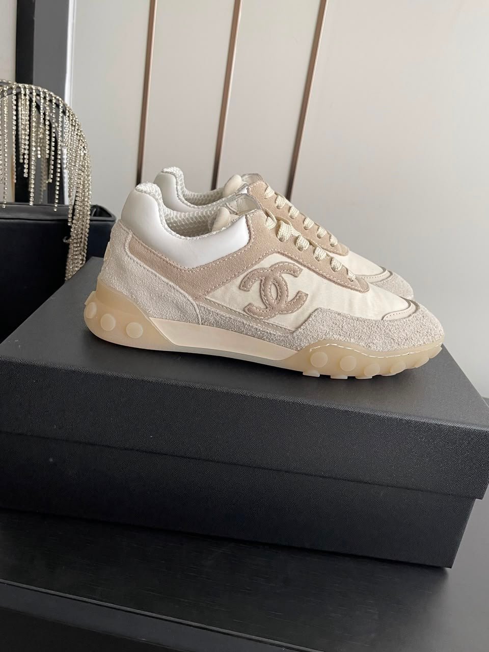 Chanel Sneakers Mixed Fibers, Suede &amp; Leather Ivory G47269 view 3