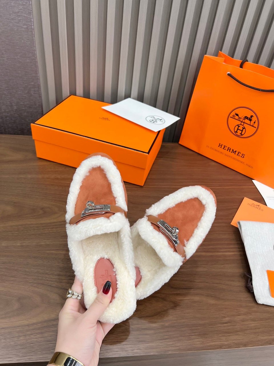 Hermes Oz Mule Shearling Brown White view 8