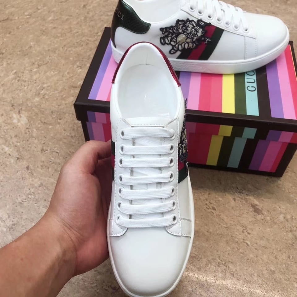 Gucci Women’S Ace Sneaker With Three Little Pig view 11