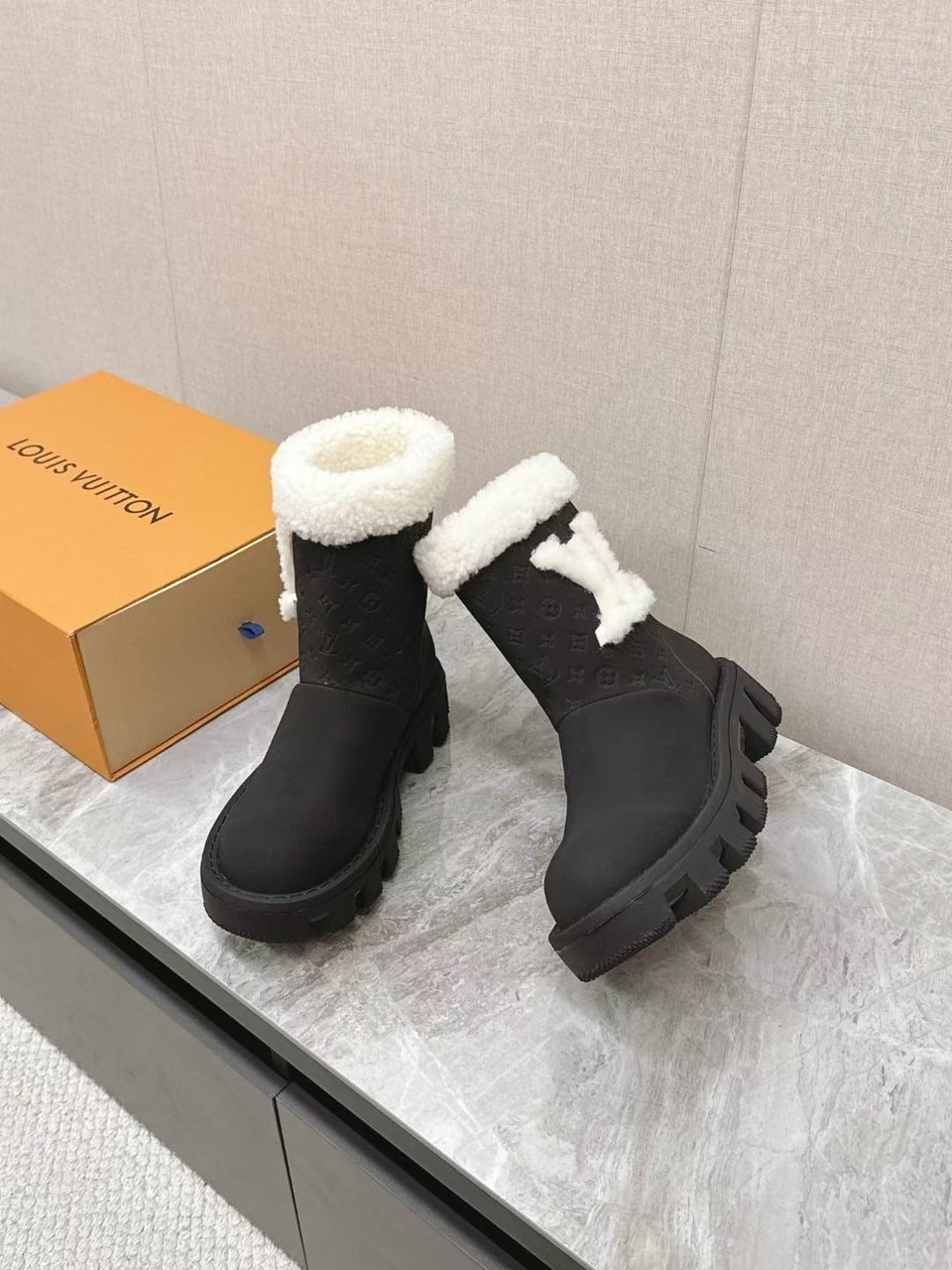 Louis Vuitton Ankle Boots In Bronze Black view 5