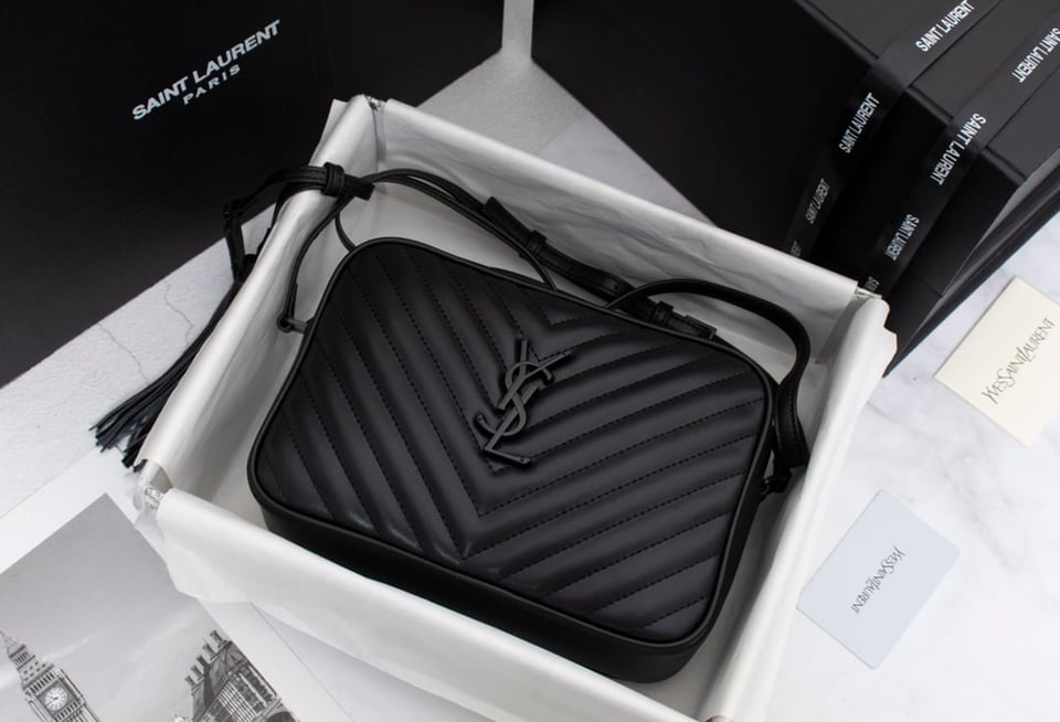 Saint Laurent Lou Camera Bag In Quilted Black Noir Leather 23Cm view 7