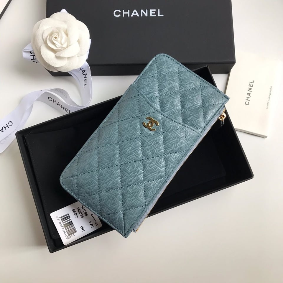 Chanel Mobile Purse 19.5 Sapphire Grained Calfskin Gold Icon view 3