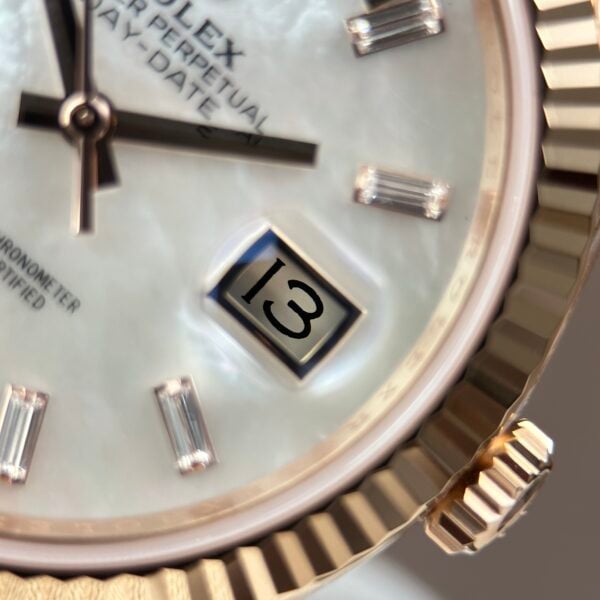 [Superclone] Rolex Day-Date 40mm Mother – Of – Pearl Dial President 228235 view 6