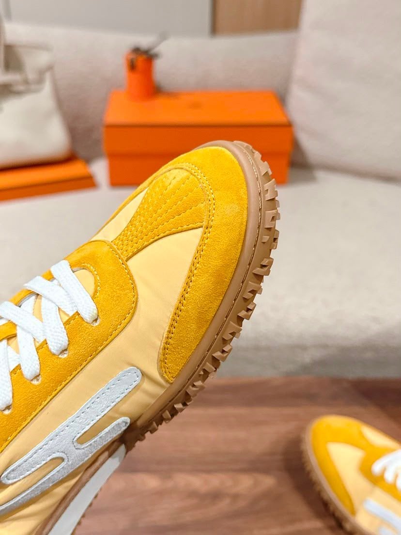 Hermes Sneakers Sesame Yellow / White Color Goatskin H252013Z view 6