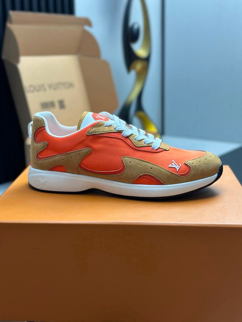Louis Vuitton Drop 300 Sneakers Orange Nylon/Suede 1AKP16 view 5