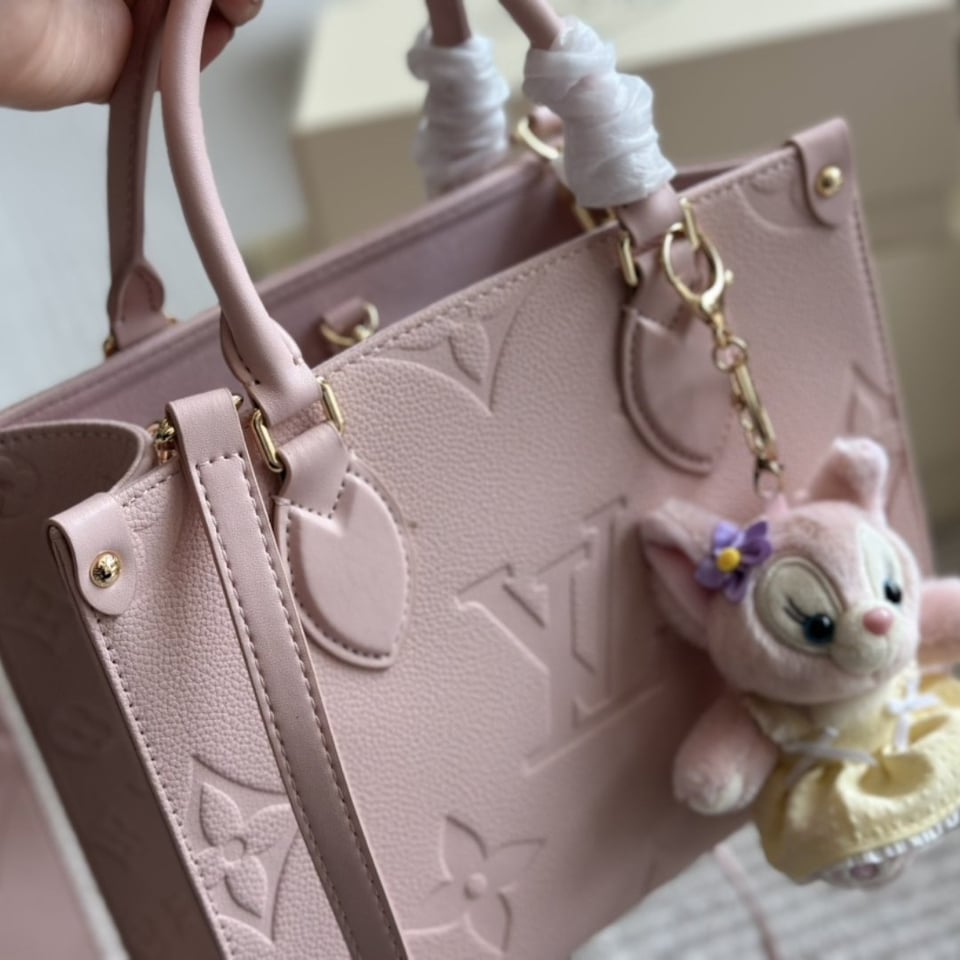 Louis Vuitton Onthego Pm Monogram Empreinte Pink Opale 25Cm M47135 view 8