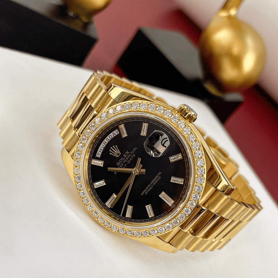 Rolex Day-Date 40 mm Bright black Dial 228348RBR view 4