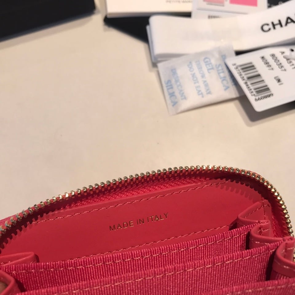 Chanel Zipped Caviar Purse 11 Red Pink Calfskin Gold Icon view 10