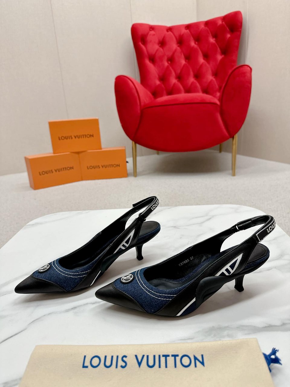 Louis Vuitton Archlight Slingback Pump Black And Denim Blue 1Aabob view 6