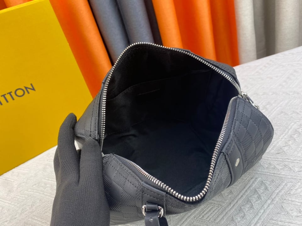 Louis Vuitton City Keepall Black Graphite 27Cm N40452 view 3