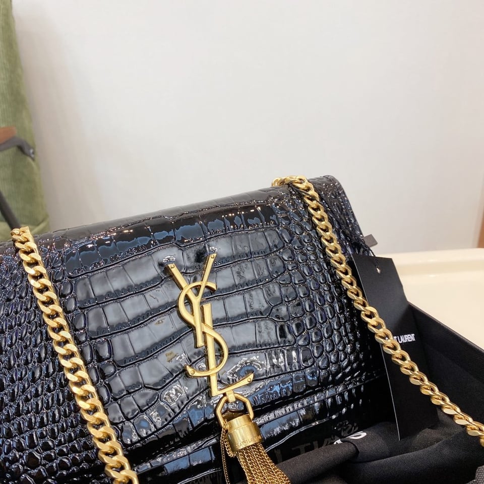 Saint Laurent Kate Medium Chain Bag With Tassel In Shiny Leather Black view 8
