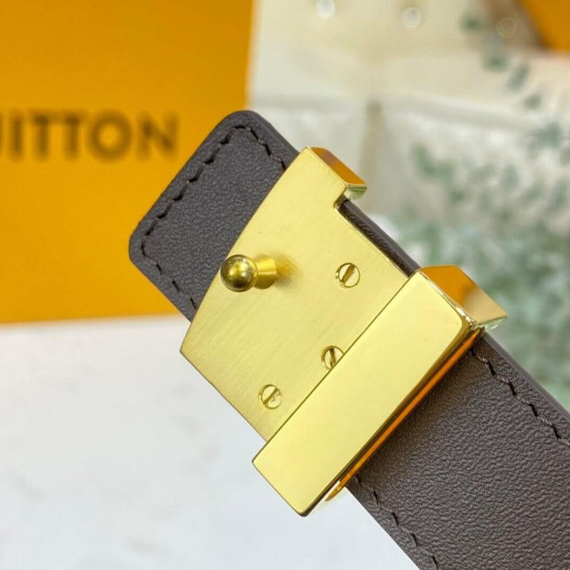 Louis Vuitton LV Initiales 25mm Belt M9267U view 9