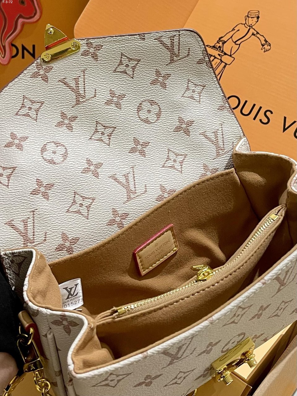 Louis Vuitton Pochette M Tis East West Monogram Canvas 21Cm M46914 view 11