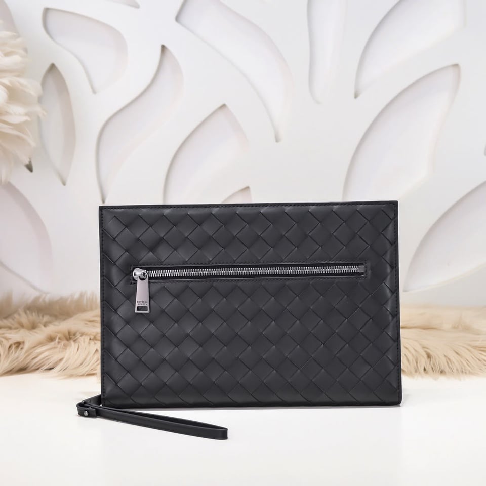 Bottega Veneta Intrecciato Document Case With Wristlet 28cm/11in view 2
