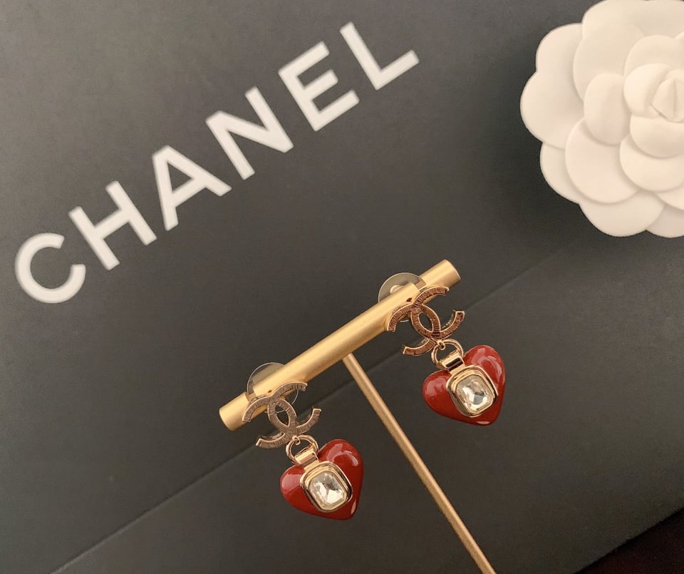 Chanel Heart Earrings view 5
