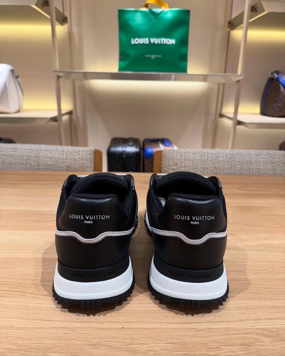 Louis Vuitton Black-White Leather Sneakers For Men view 5