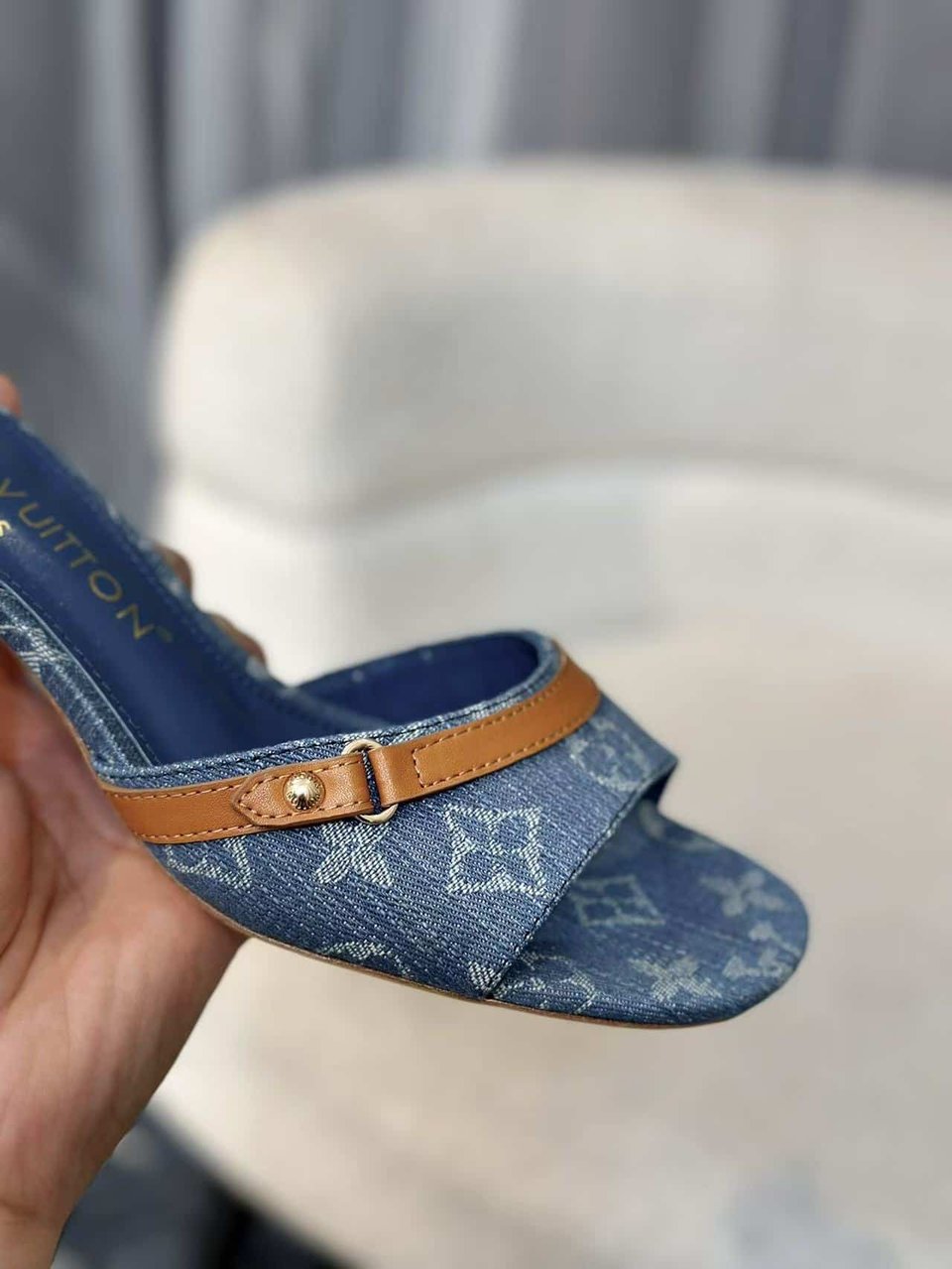 Louis Vuitton Neo Revival Mule Denim Blue 1Acizb view 7