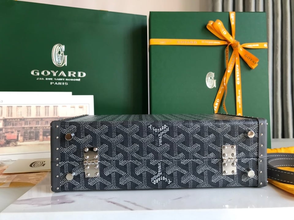 Goyard Grand Hôtel Trunk Bag 24.5cm Grey Black Goyardine Canvas And Calfskin view 4