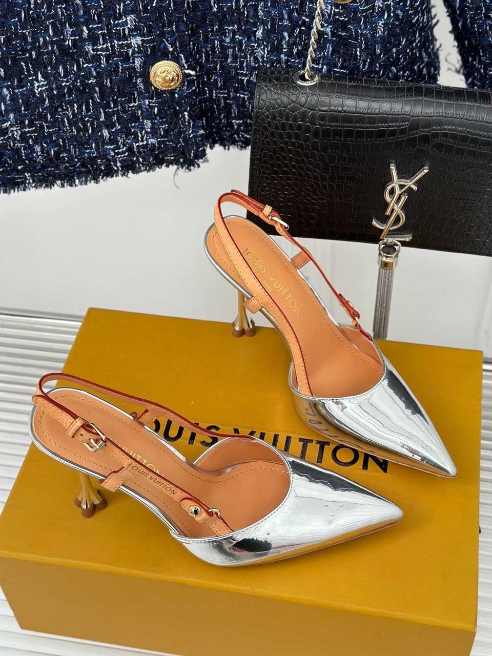 Louis Vuitton Blossom Slingback Pump Silver view 4