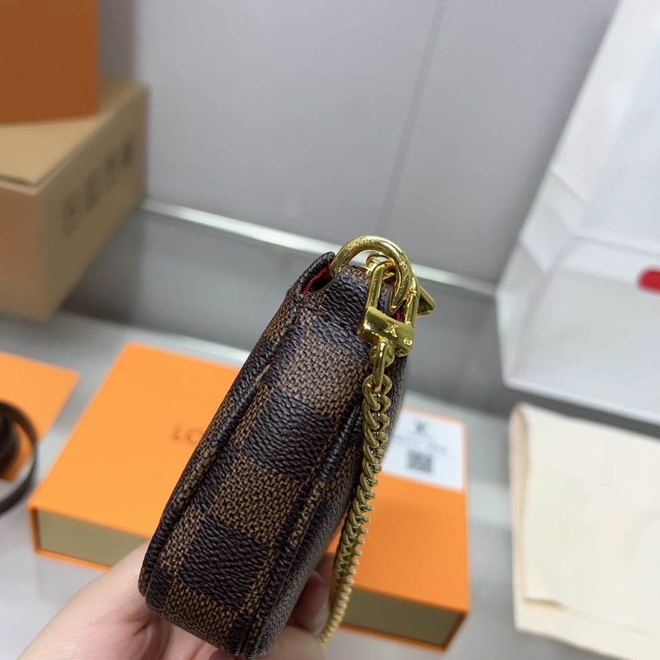 Louis Vuitton Pochette Accessoires Damier Ebene 17Cm With Chain N58009 view 10