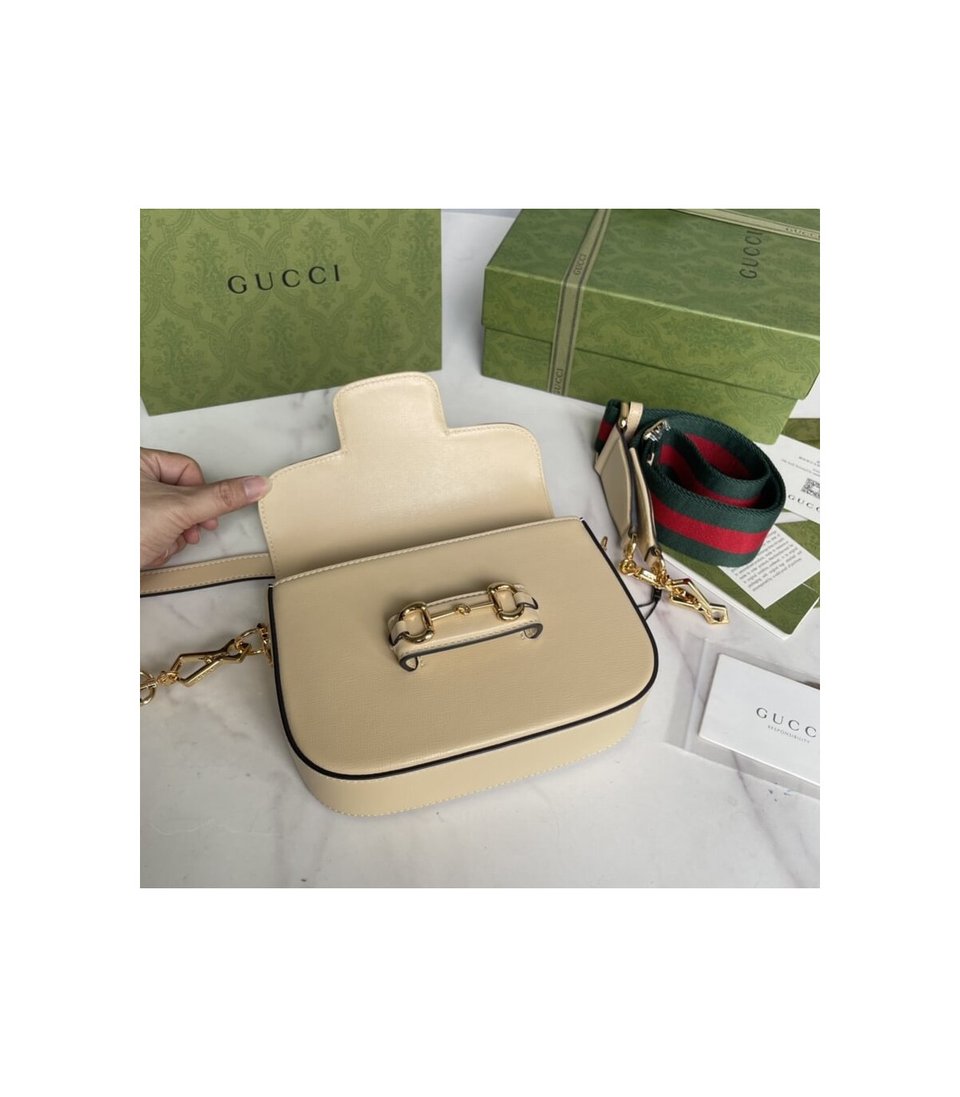 Gucci Horsebit 1955 Mini Bag in Beige Leather view 13